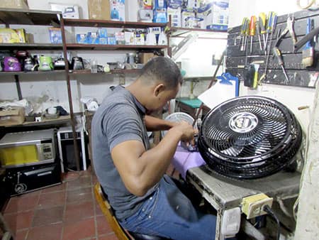 Arregalmos sus electrodomésticos dañados en Cartagena